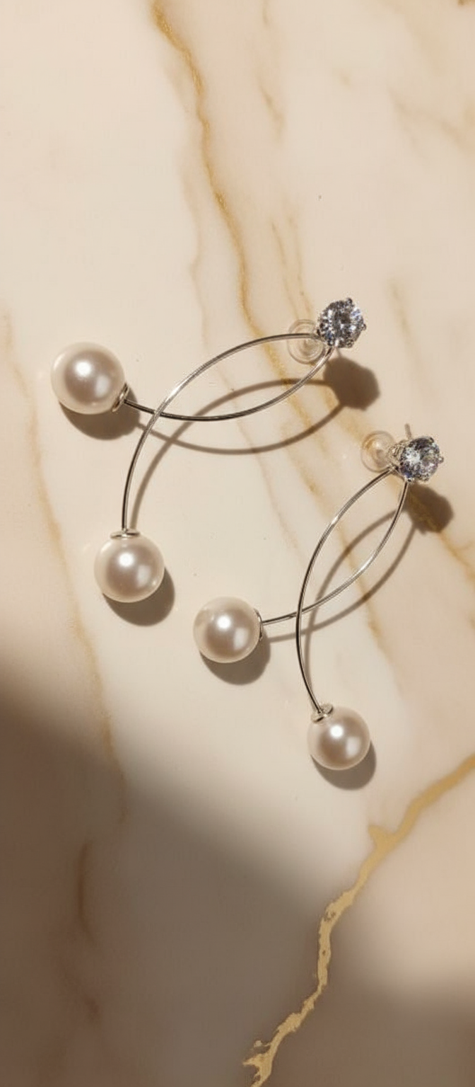 Elegant Pearl &amp; Crystal Drop Earrings